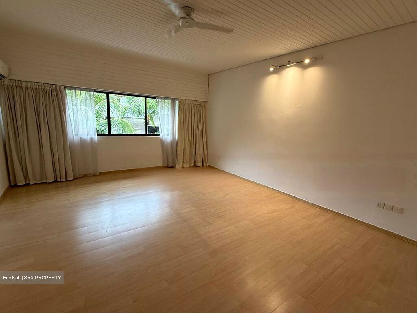 Villa Delle Rose (D10), Condominium #477591171